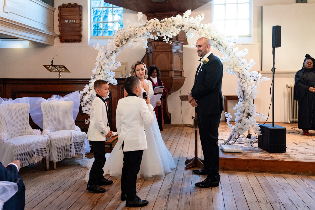 Trouwambtenaar_Mildred_Nijhove_Trouwceremonie_1
