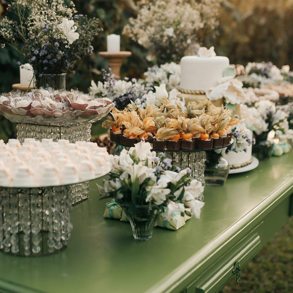 Wat-schaft-de-trouwpot?-De-heetste-cateringtrends-voor-jouw-bruiloft-in-Noord-Holland